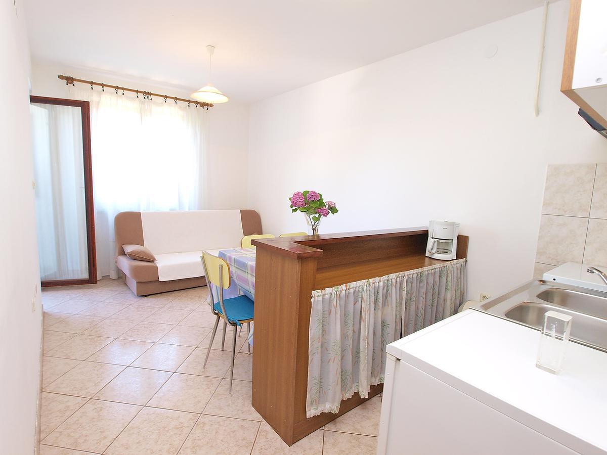 Apartment Mate 909 Fazana